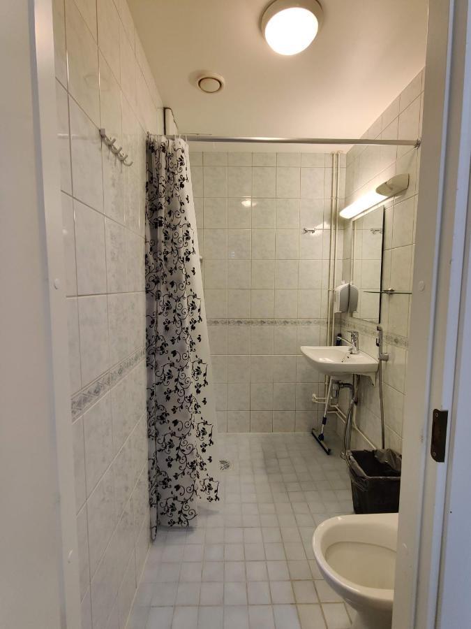 Alexi Apartments - Newly Renovated Apt In The Heart Of The City Near To Railway Station And Nokia Arena Tampere Exterior foto